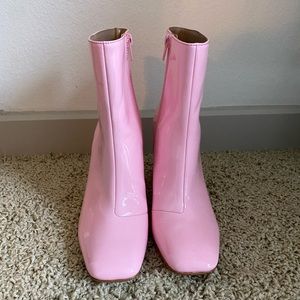 STEVE MADDEN PINK PATENT BOOTIES